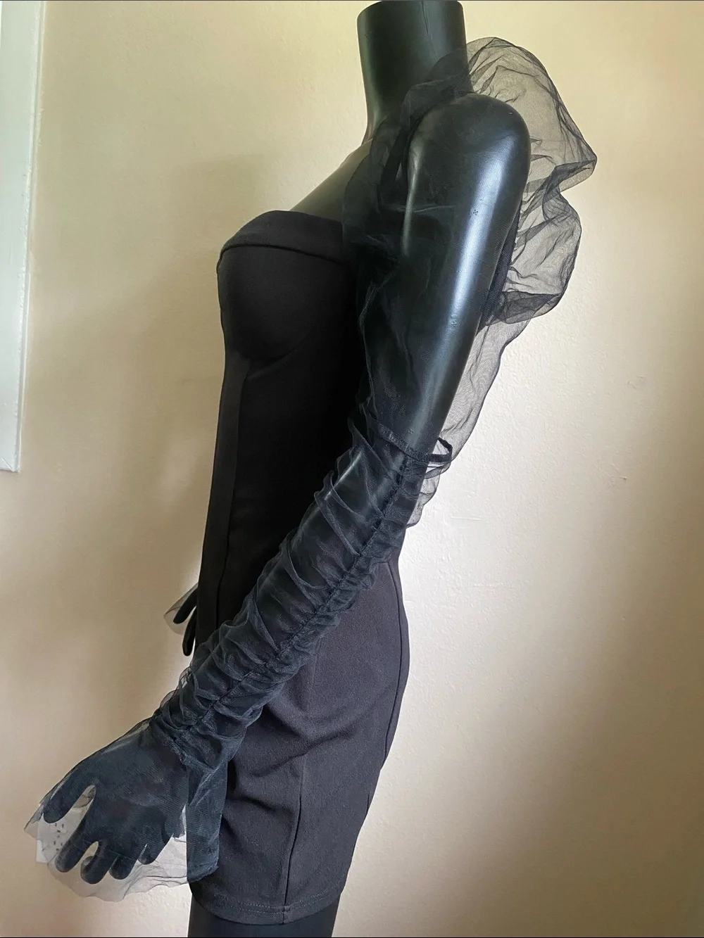 L’VOW STUDIO chic black